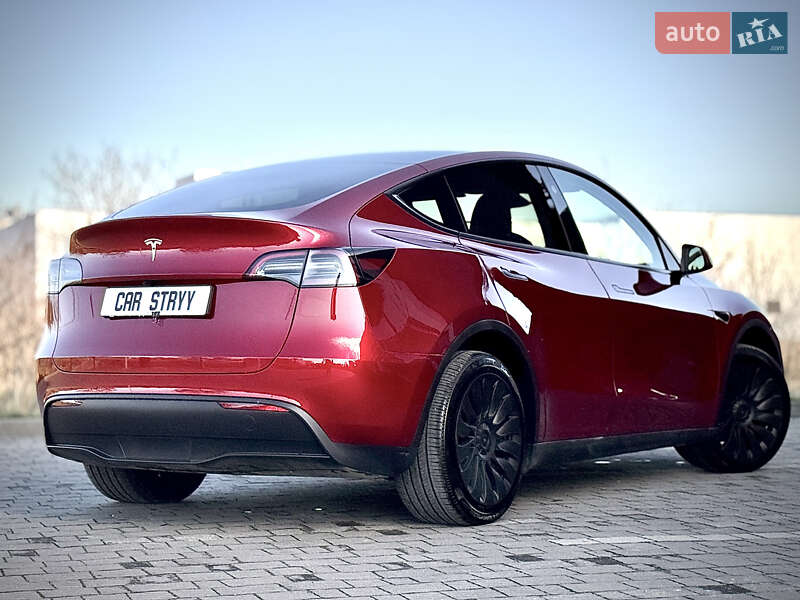 Позашляховик / Кросовер Tesla Model Y 2025 в Стрию
