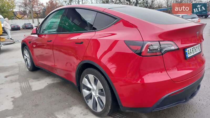 Позашляховик / Кросовер Tesla Model Y 2021 в Києві