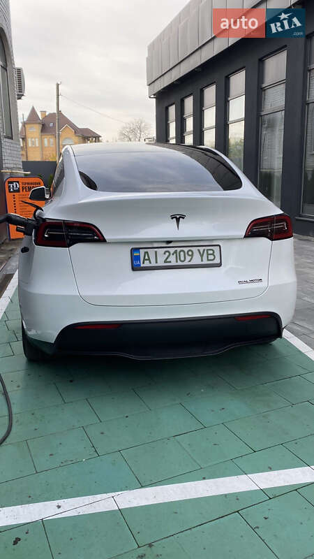 Позашляховик / Кросовер Tesla Model Y 2023 в Борисполі