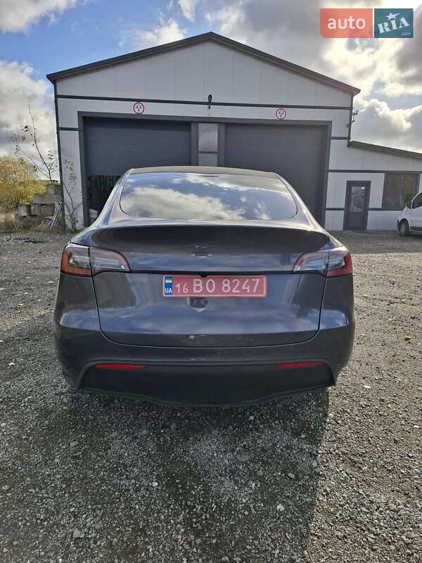 Внедорожник / Кроссовер Tesla Model Y 2023 в Тернополе