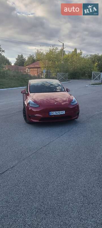 Внедорожник / Кроссовер Tesla Model Y 2022 в Львове