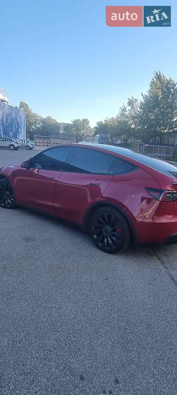 Внедорожник / Кроссовер Tesla Model Y 2022 в Львове
