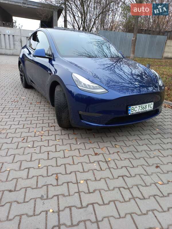 Позашляховик / Кросовер Tesla Model Y 2021 в Львові фото 5 Позашляховик / Кросовер Tesla Model Y 2021 в Львові