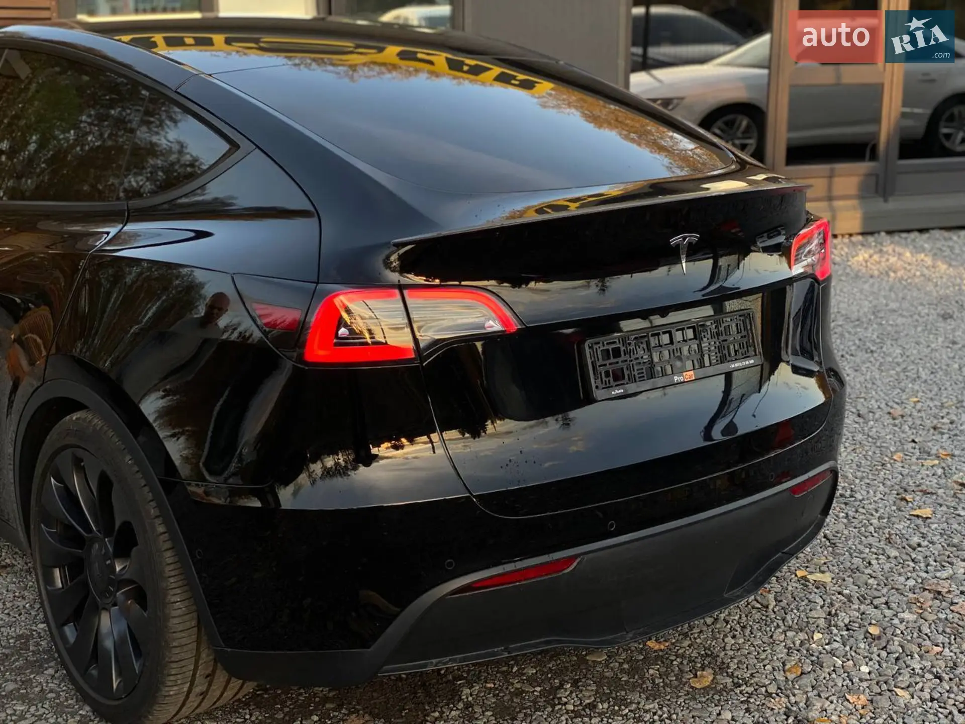 2022 Tesla Model Y - мініатюра 5