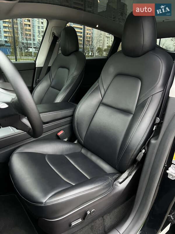 Внедорожник / Кроссовер Tesla Model Y 2022 в Киеве фото 16 Внедорожник / Кроссовер Tesla Model Y 2022 в Киеве