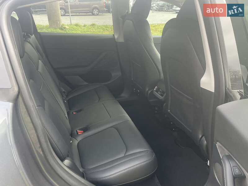 Внедорожник / Кроссовер Tesla Model Y 2023 в Львове фото 19 Внедорожник / Кроссовер Tesla Model Y 2023 в Львове