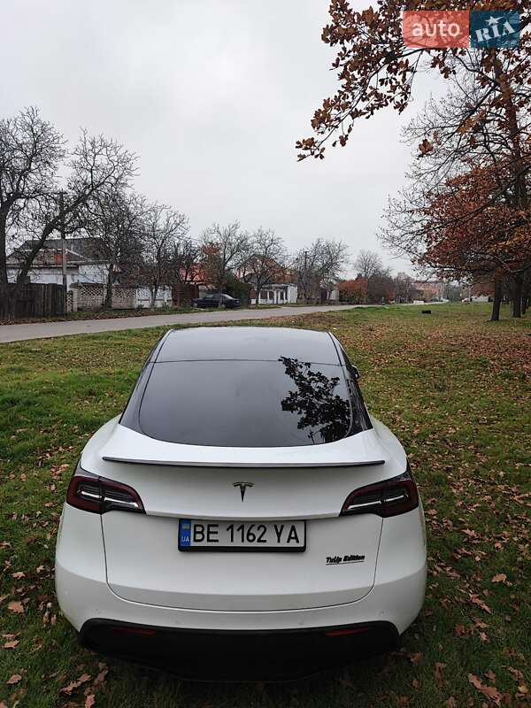 Позашляховик / Кросовер Tesla Model Y 2021 в Миколаєві фото 22 Позашляховик / Кросовер Tesla Model Y 2021 в Миколаєві