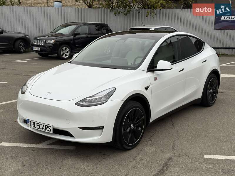 Внедорожник / Кроссовер Tesla Model Y 2021 в Киеве