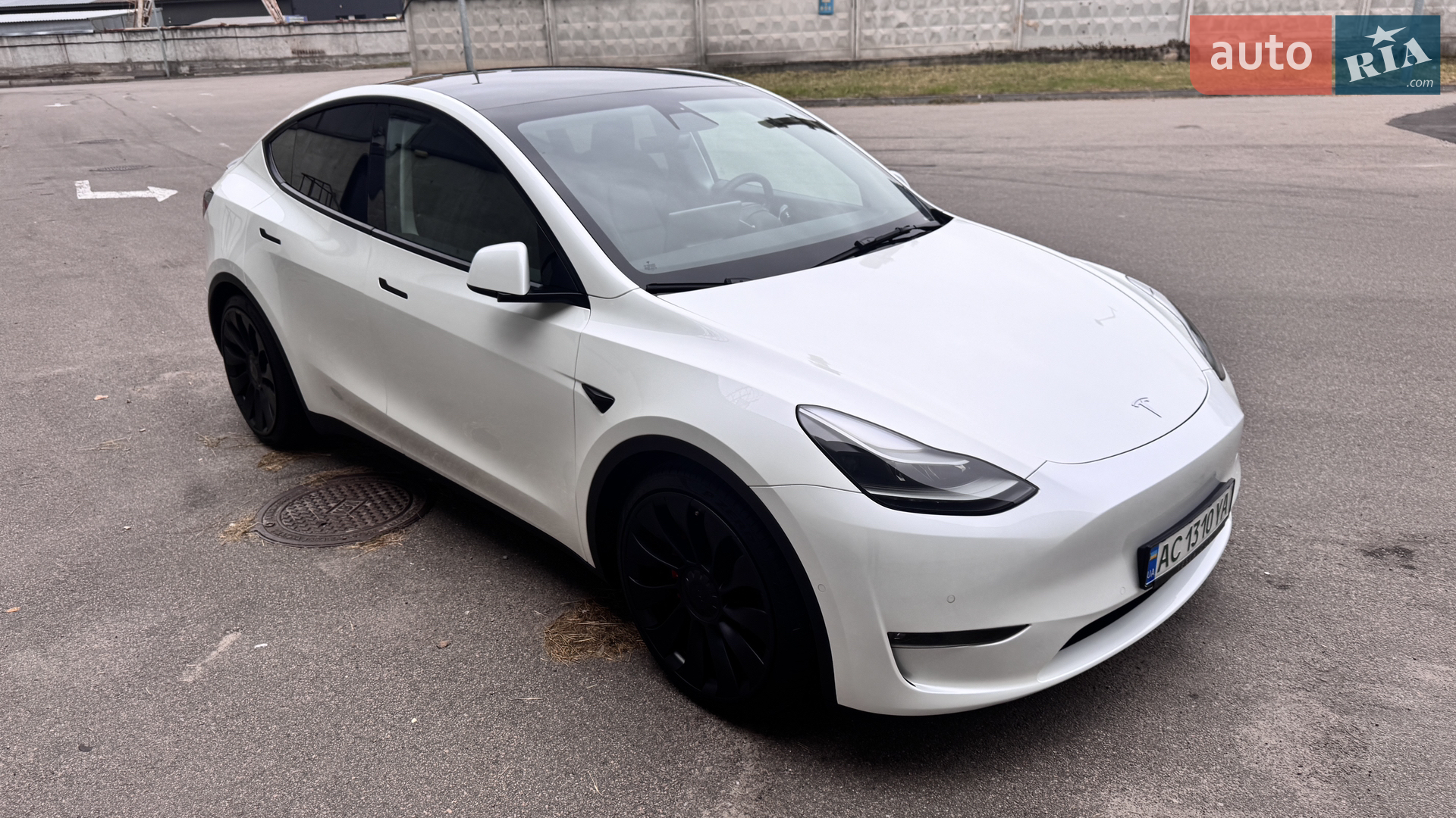 2022 Tesla Model Y - мініатюра 9
