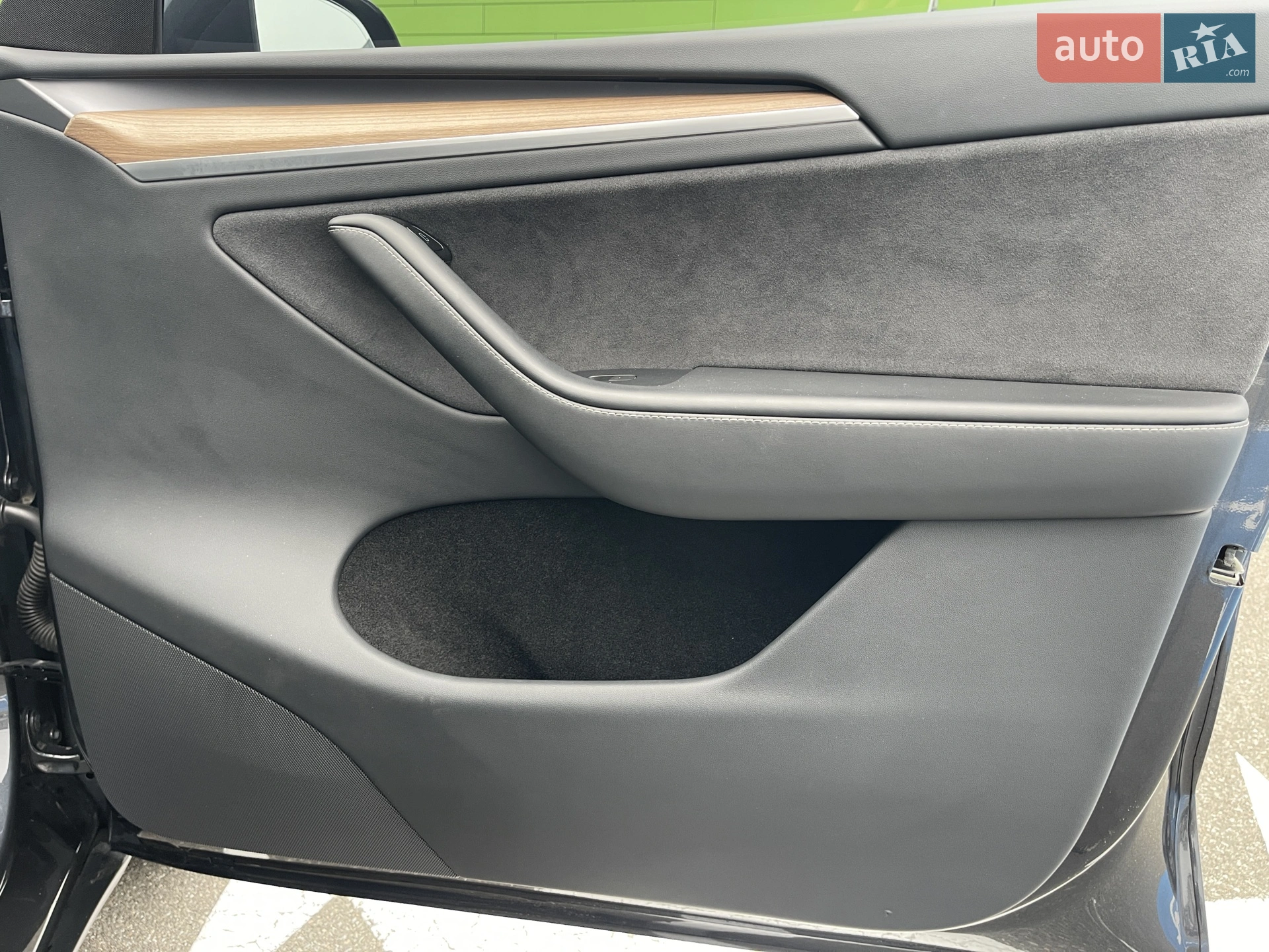 2024 Tesla Model Y - мініатюра 34