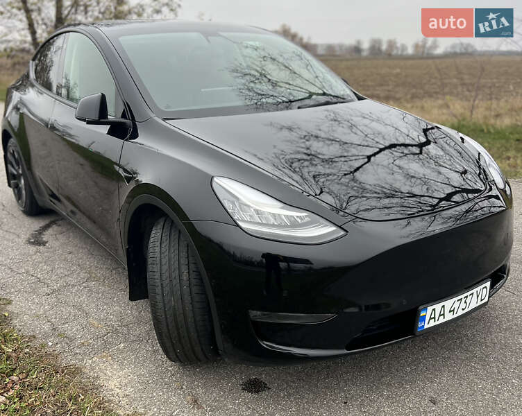 Позашляховик / Кросовер Tesla Model Y 2021 в Києві фото 2 Позашляховик / Кросовер Tesla Model Y 2021 в Києві