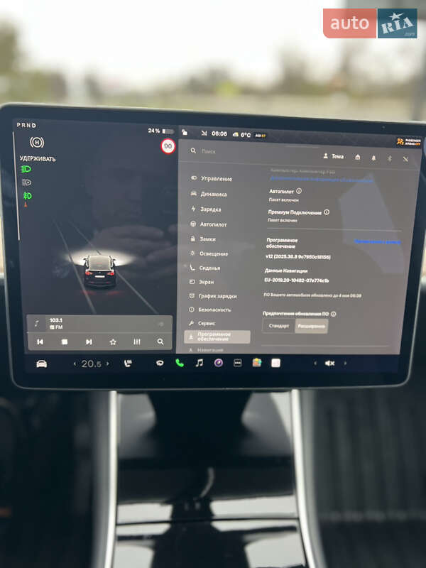 Позашляховик / Кросовер Tesla Model Y 2021 в Києві фото 13 Позашляховик / Кросовер Tesla Model Y 2021 в Києві