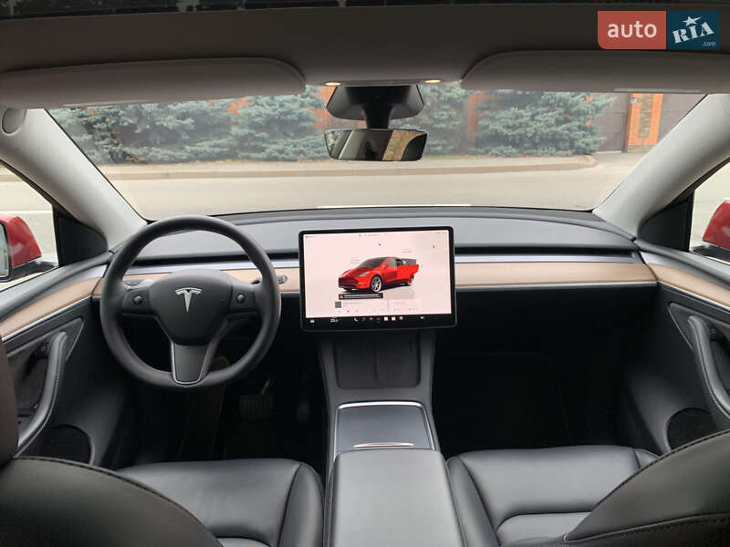 Позашляховик / Кросовер Tesla Model Y 2023 в Києві