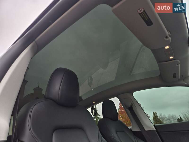 Позашляховик / Кросовер Tesla Model Y 2021 в Обухові фото 25 Позашляховик / Кросовер Tesla Model Y 2021 в Обухові