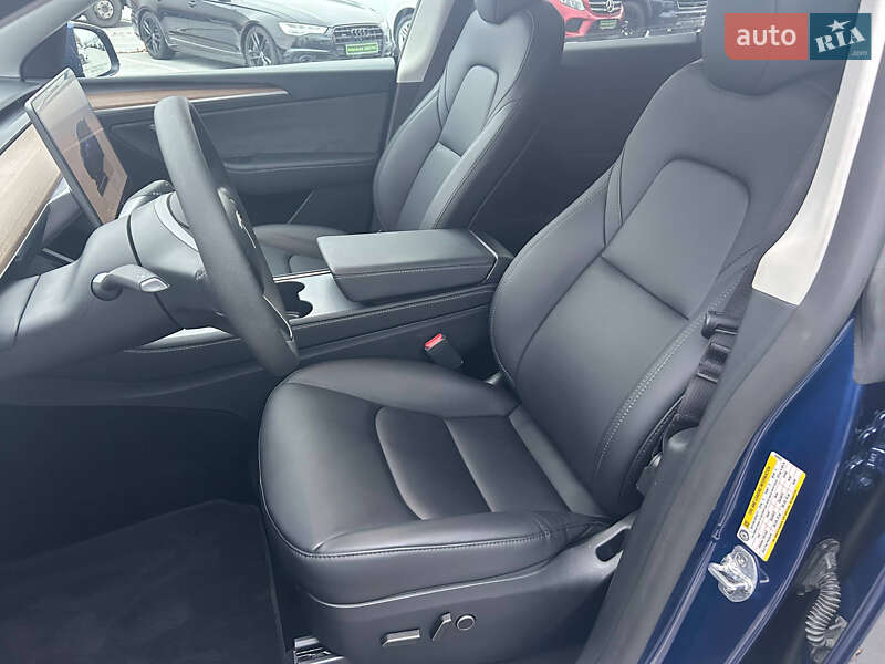 Позашляховик / Кросовер Tesla Model Y 2024 в Києві фото 10 Позашляховик / Кросовер Tesla Model Y 2024 в Києві