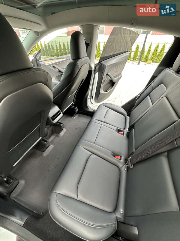 Внедорожник / Кроссовер Tesla Model Y 2023 в Луцке фото 15 Внедорожник / Кроссовер Tesla Model Y 2023 в Луцке