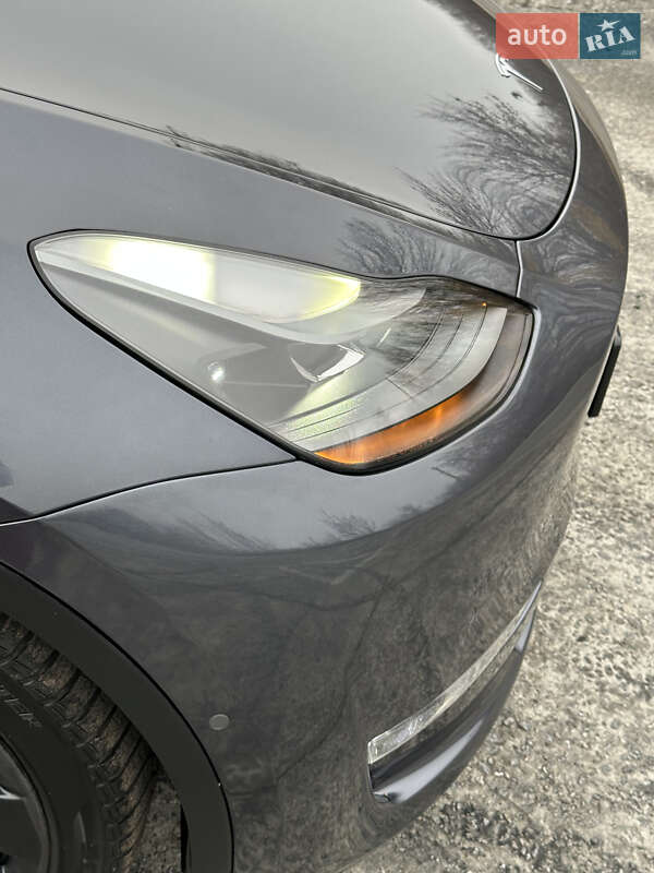 Внедорожник / Кроссовер Tesla Model Y 2021 в Харькове