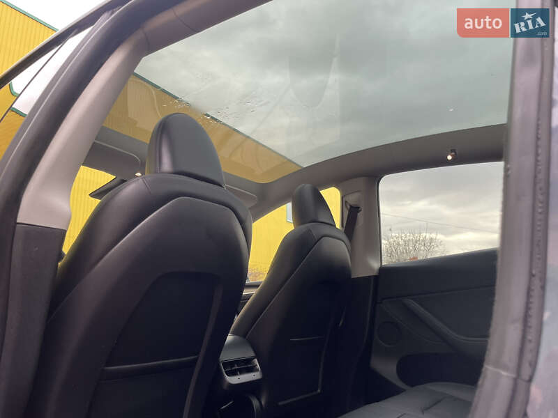 Позашляховик / Кросовер Tesla Model Y 2023 в Стрию фото 48 Позашляховик / Кросовер Tesla Model Y 2023 в Стрию