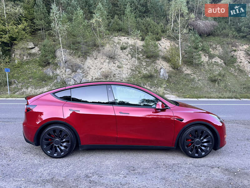 Позашляховик / Кросовер Tesla Model Y 2022 в Львові фото 4 Позашляховик / Кросовер Tesla Model Y 2022 в Львові