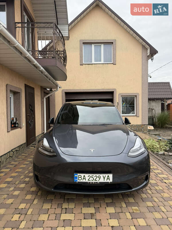 Tesla Model Y 2022 Tesla Model Y 2022