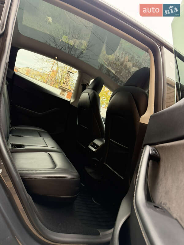 Внедорожник / Кроссовер Tesla Model Y 2022 в Кропивницком фото 13 Внедорожник / Кроссовер Tesla Model Y 2022 в Кропивницком