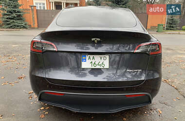 Внедорожник / Кроссовер Tesla Model Y 2024 в Киеве