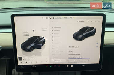 Внедорожник / Кроссовер Tesla Model Y 2024 в Киеве