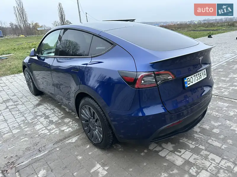 Tesla Model Y 2024 VIN 7SAYGDEE1RA269598 фото оголошення 4 з 55