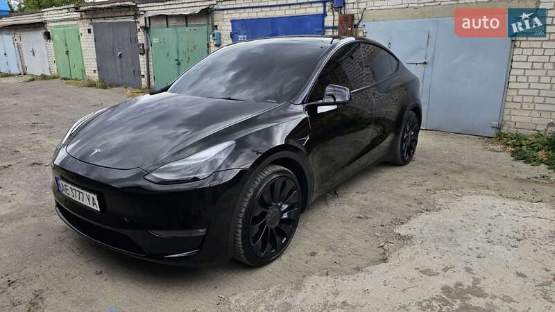 Позашляховик / Кросовер Tesla Model Y 2022 в Дніпрі