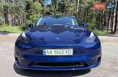 Внедорожник / Кроссовер Tesla Model Y 2024 в Киеве
