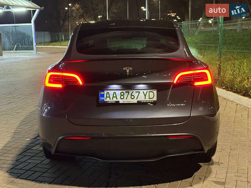 Позашляховик / Кросовер Tesla Model Y 2023 в Києві