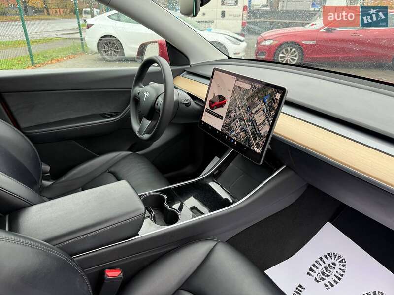 Позашляховик / Кросовер Tesla Model Y 2020 в Луцьку