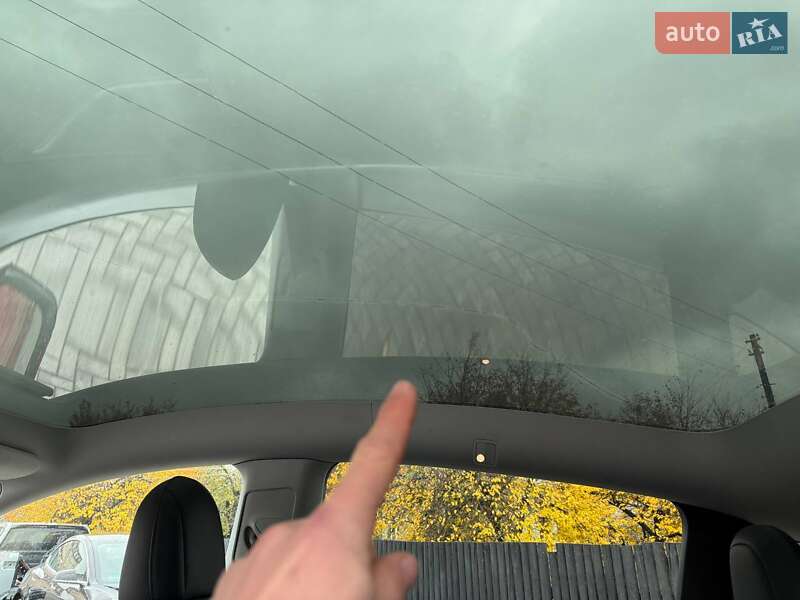 Позашляховик / Кросовер Tesla Model Y 2020 в Луцьку