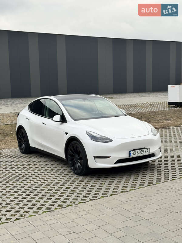 Внедорожник / Кроссовер Tesla Model Y 2022 в Хмельницком фото 13 Внедорожник / Кроссовер Tesla Model Y 2022 в Хмельницком