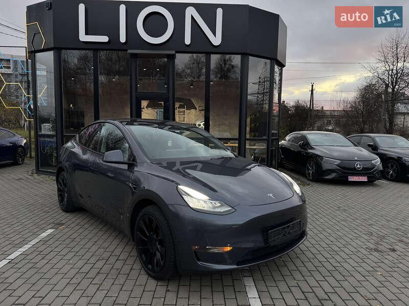 Внедорожник / Кроссовер Tesla Model Y 2023 в Львове фото 3 Внедорожник / Кроссовер Tesla Model Y 2023 в Львове
