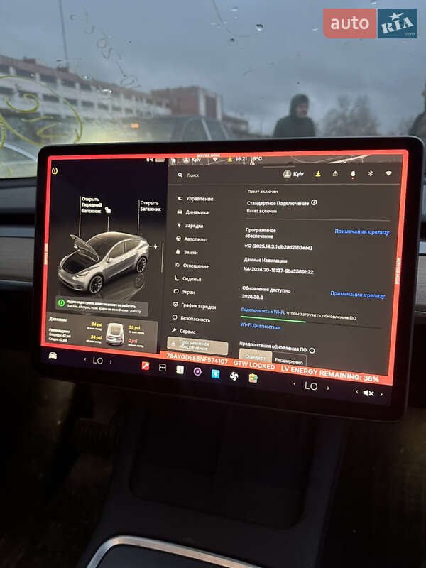 Внедорожник / Кроссовер Tesla Model Y 2022 в Киеве