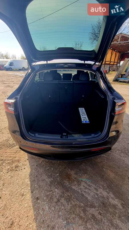 Внедорожник / Кроссовер Tesla Model Y 2024 в Гайвороне фото 7 Внедорожник / Кроссовер Tesla Model Y 2024 в Гайвороне
