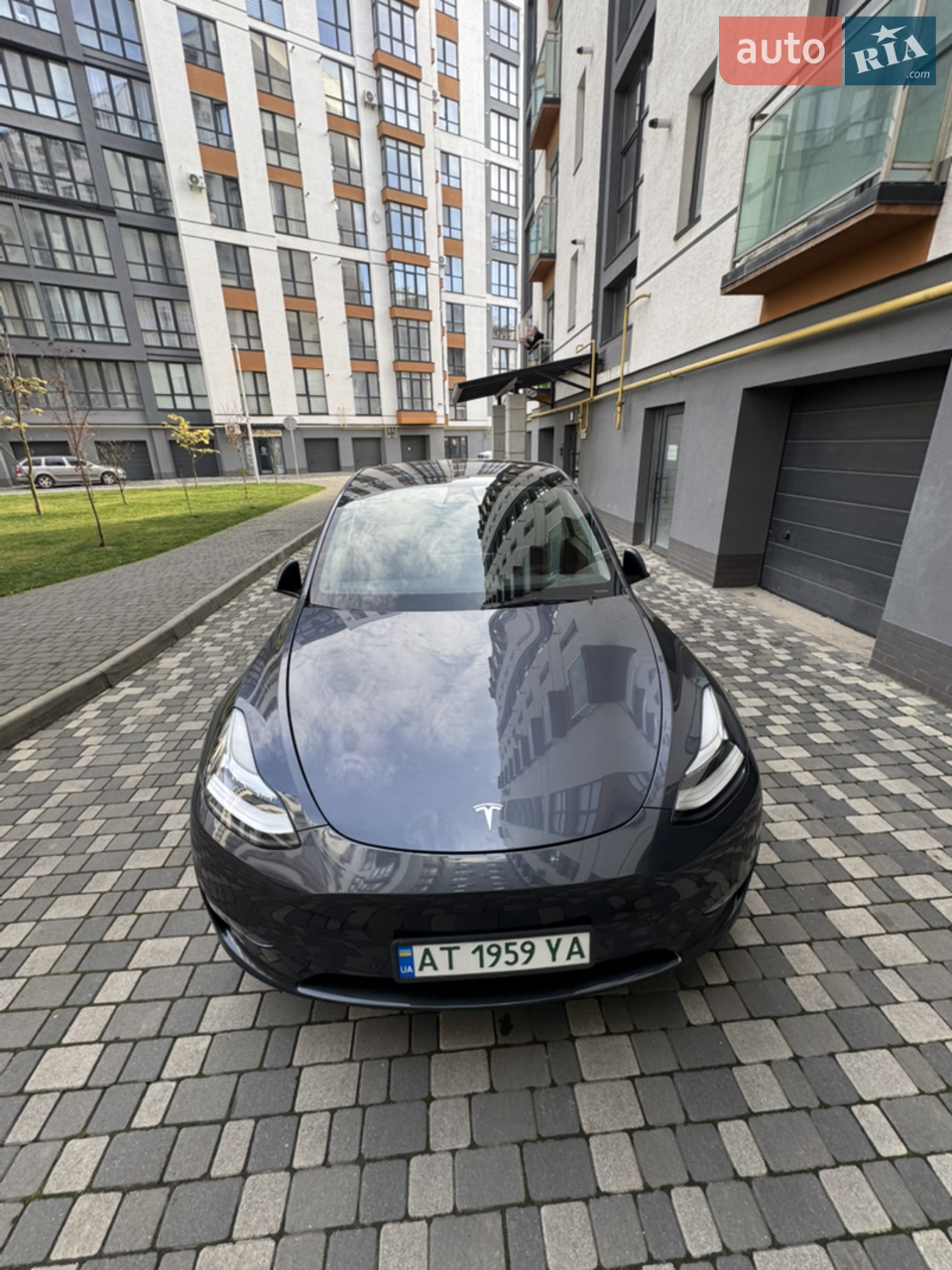2021 Tesla Model Y - мініатюра 10