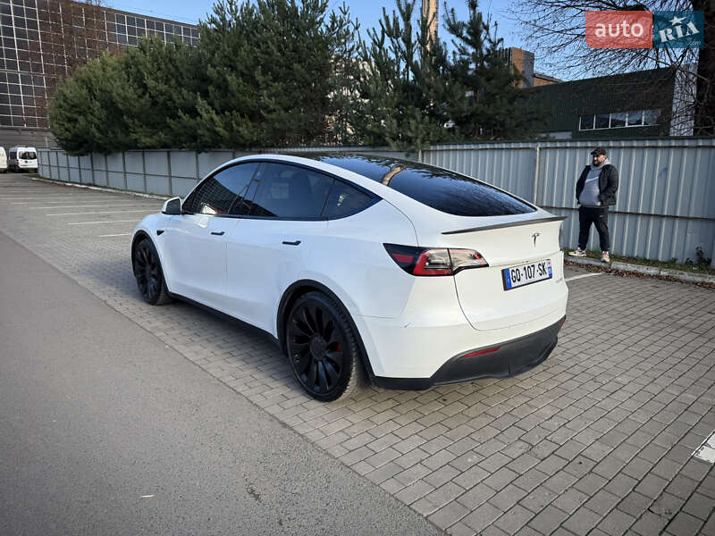Внедорожник / Кроссовер Tesla Model Y 2023 в Луцке фото 16 Внедорожник / Кроссовер Tesla Model Y 2023 в Луцке