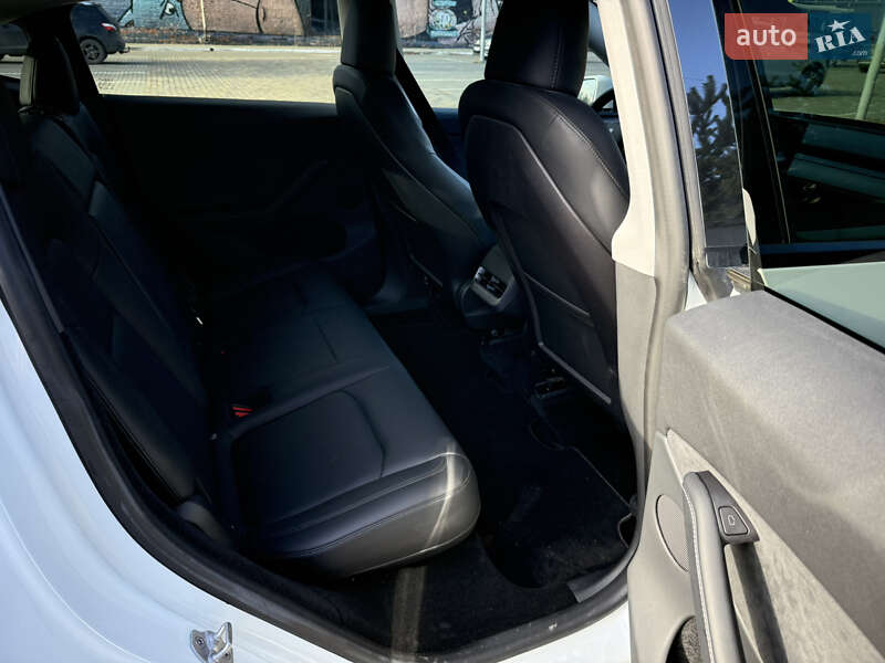 Внедорожник / Кроссовер Tesla Model Y 2023 в Луцке фото 34 Внедорожник / Кроссовер Tesla Model Y 2023 в Луцке