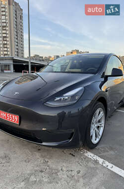 Позашляховик / Кросовер Tesla Model Y 2024 в Києві
