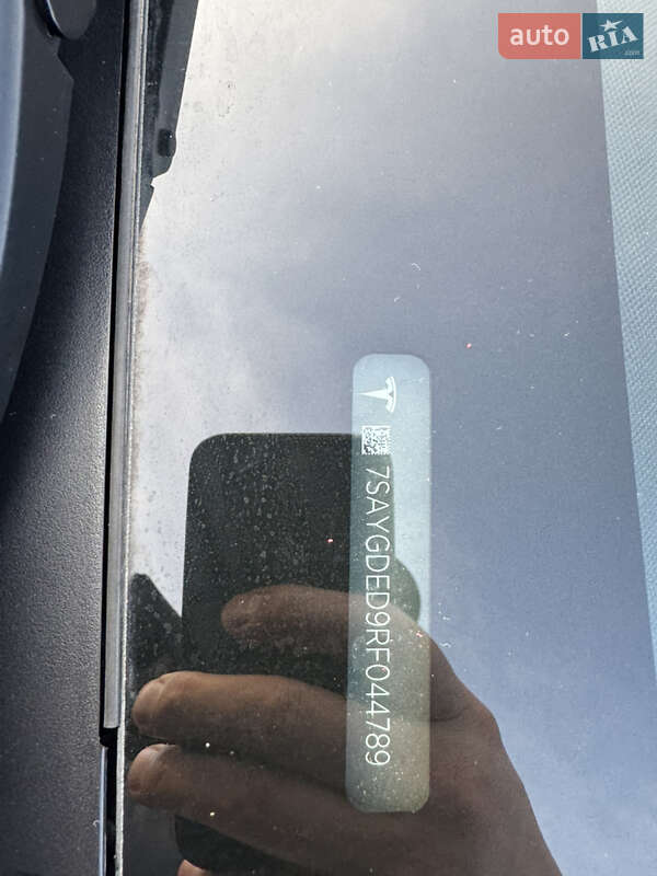 Позашляховик / Кросовер Tesla Model Y 2024 в Києві фото 18 Позашляховик / Кросовер Tesla Model Y 2024 в Києві