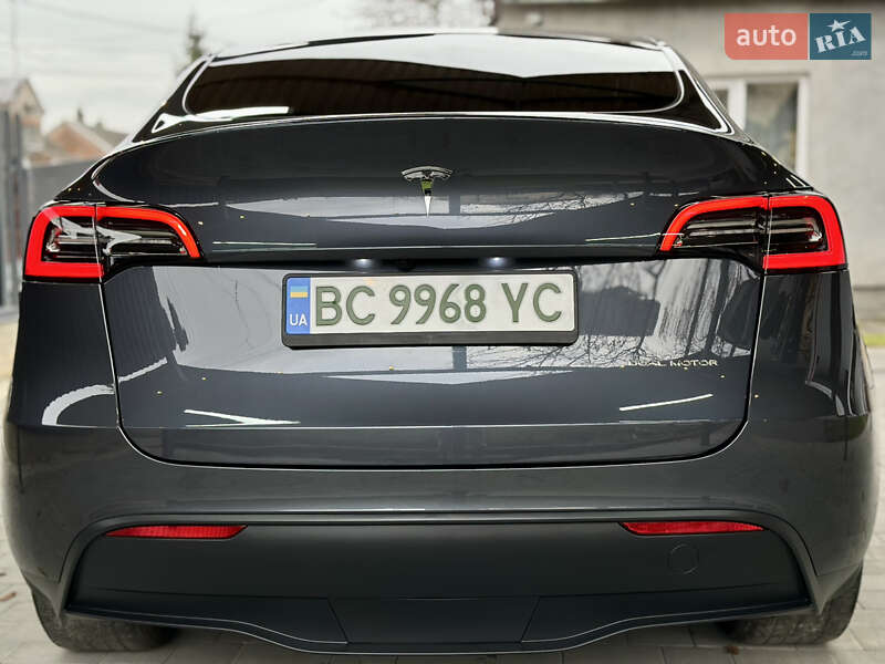 Внедорожник / Кроссовер Tesla Model Y 2023 в Львове фото 3 Внедорожник / Кроссовер Tesla Model Y 2023 в Львове