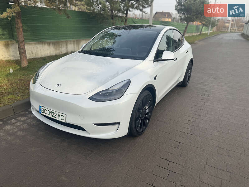 Tesla Model Y 2022 Tesla Model Y 2022