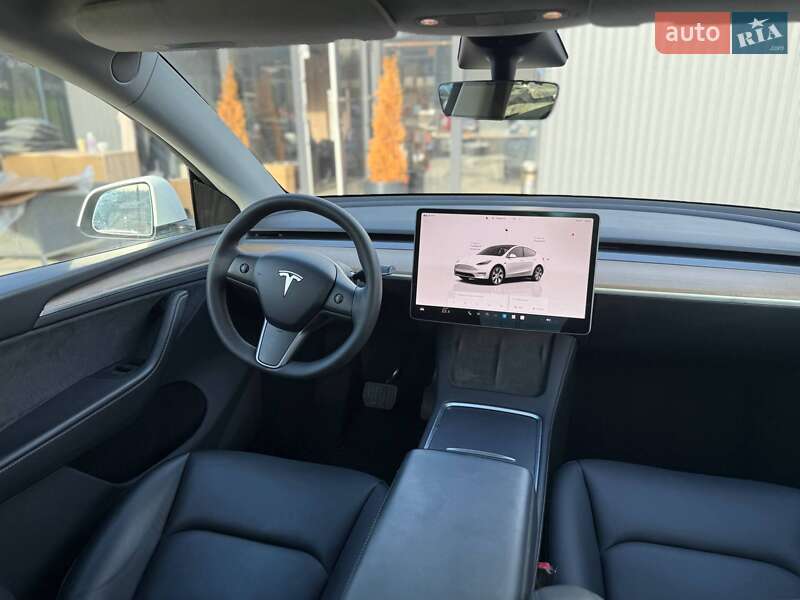 Позашляховик / Кросовер Tesla Model Y 2023 в Києві
