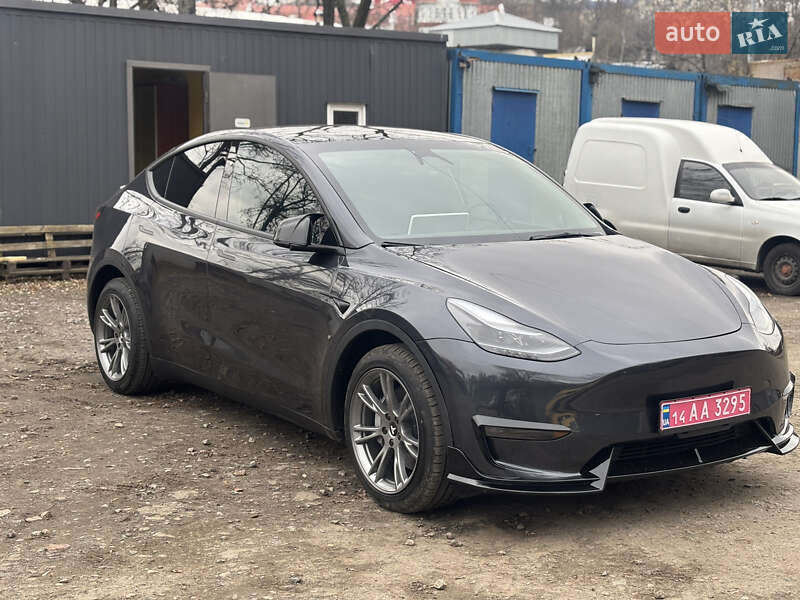 Внедорожник / Кроссовер Tesla Model Y 2024 в Киеве фото Внедорожник / Кроссовер Tesla Model Y 2024 в Киеве