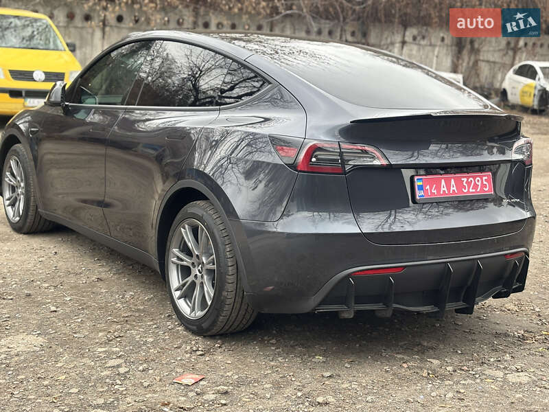 Внедорожник / Кроссовер Tesla Model Y 2024 в Киеве фото 11 Внедорожник / Кроссовер Tesla Model Y 2024 в Киеве