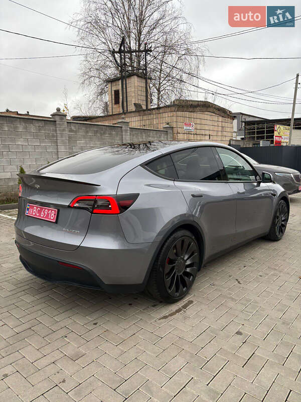 Внедорожник / Кроссовер Tesla Model Y 2024 в Ровно фото 6 Внедорожник / Кроссовер Tesla Model Y 2024 в Ровно