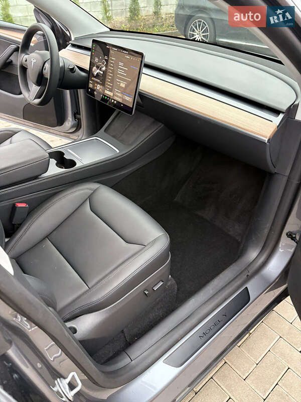 Внедорожник / Кроссовер Tesla Model Y 2024 в Ровно фото 23 Внедорожник / Кроссовер Tesla Model Y 2024 в Ровно