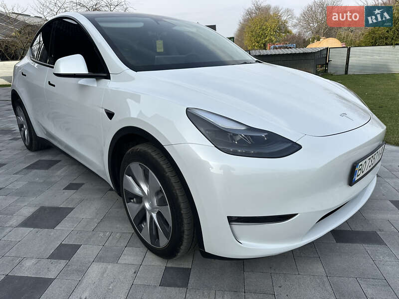 Tesla Model Y 2023 Tesla Model Y 2023